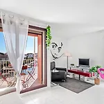 Casa Nostra, Port-grimaud, Vue Sur Les Canaux