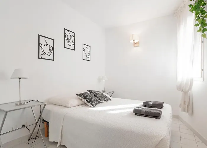 Casa Nostra, Port-grimaud, Vue Sur Les Canaux غريمو