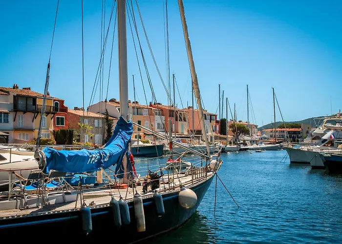 Casa Nostra, Port-grimaud, Vue Sur Les Canaux غريمو