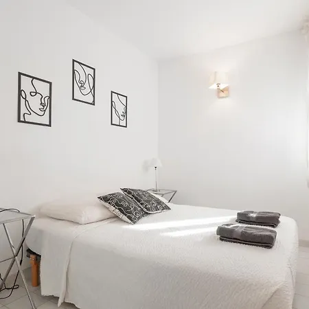 Casa Nostra, Port-grimaud, Vue Sur Les Canaux Grimaud
